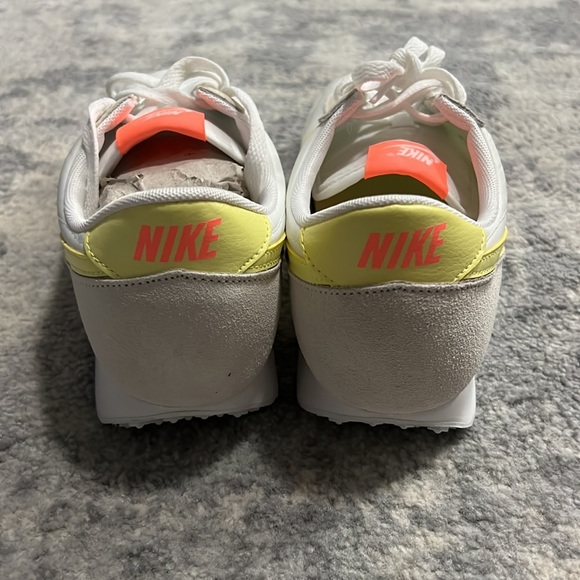 Nike Daybreak women’s sneakers - Picture 3 of 5